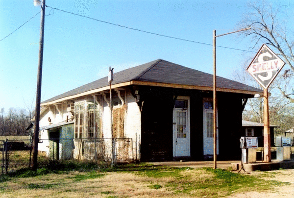 Images of Texas & Pacific Stations and Structures in Powhatan, LA
