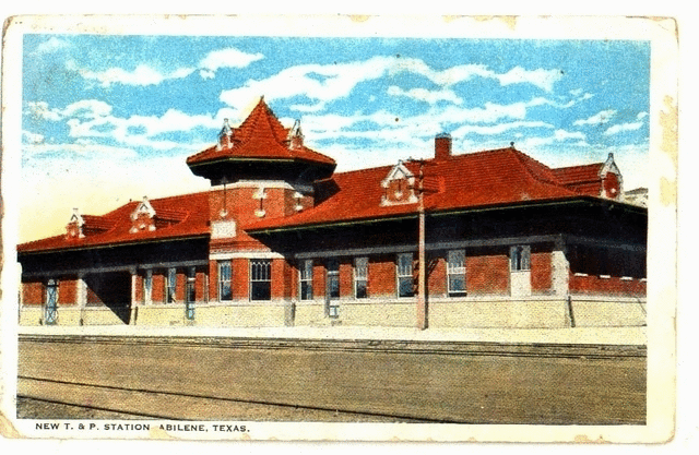 Image of T&P Stations & Structures in Postcard c1925