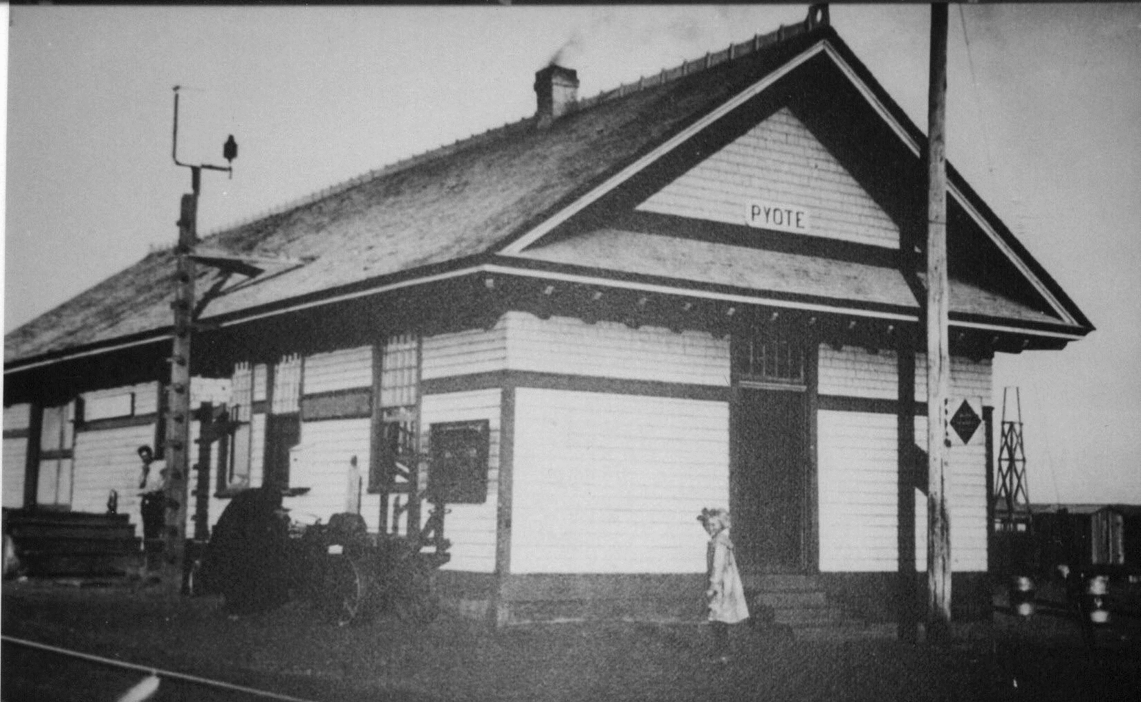 Images of Texas & Pacific Stations and Structures in  Pyote, TX
