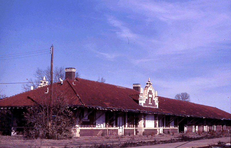 Images of Texas & Pacific Stations and Structures in Alexandria, LA