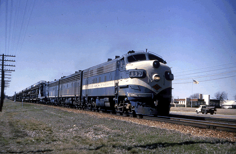 Image of T&P Diesel F7-A #1542