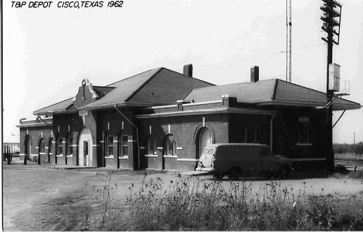 Images of Texas & Pacific Stations and Structures in  Cisco, TX