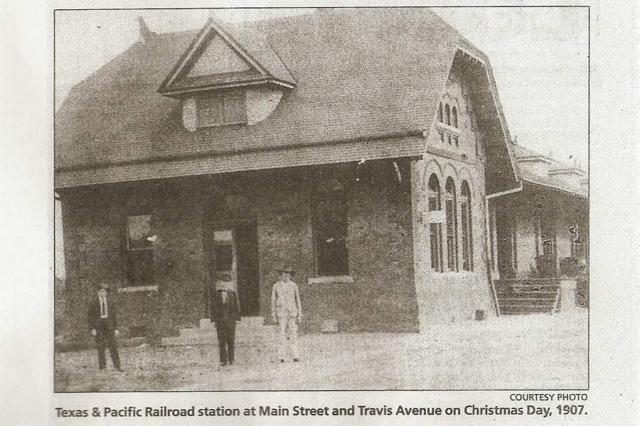 Images of Texas & Pacific Stations and Structures in  Denison, TX