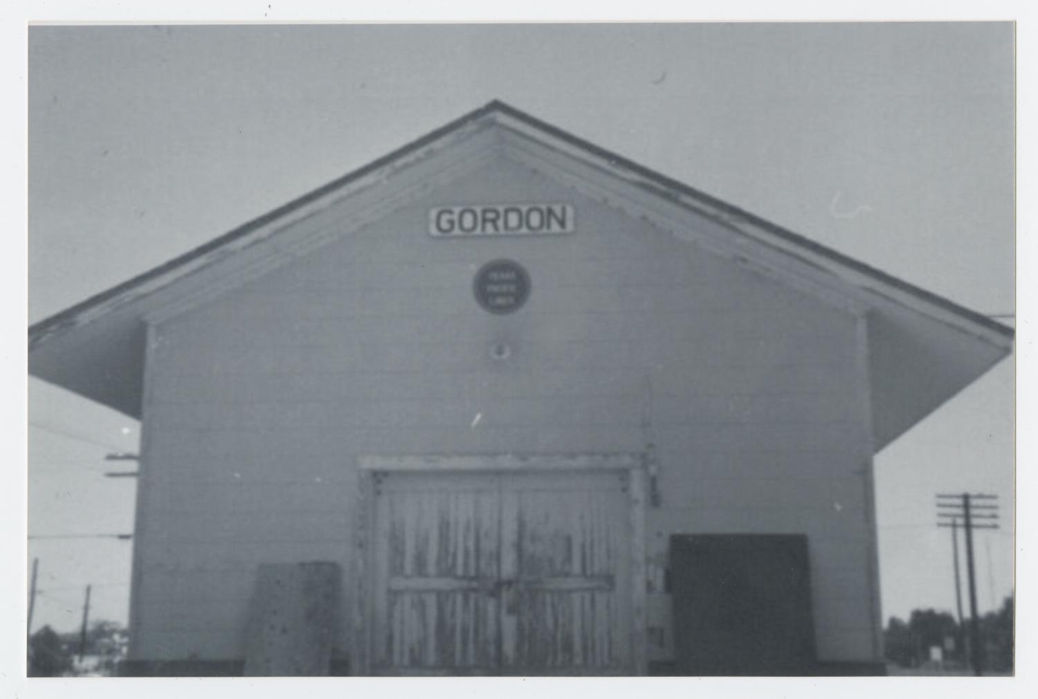 Images of Texas & Pacific Stations and Structures in  Gordon, TX