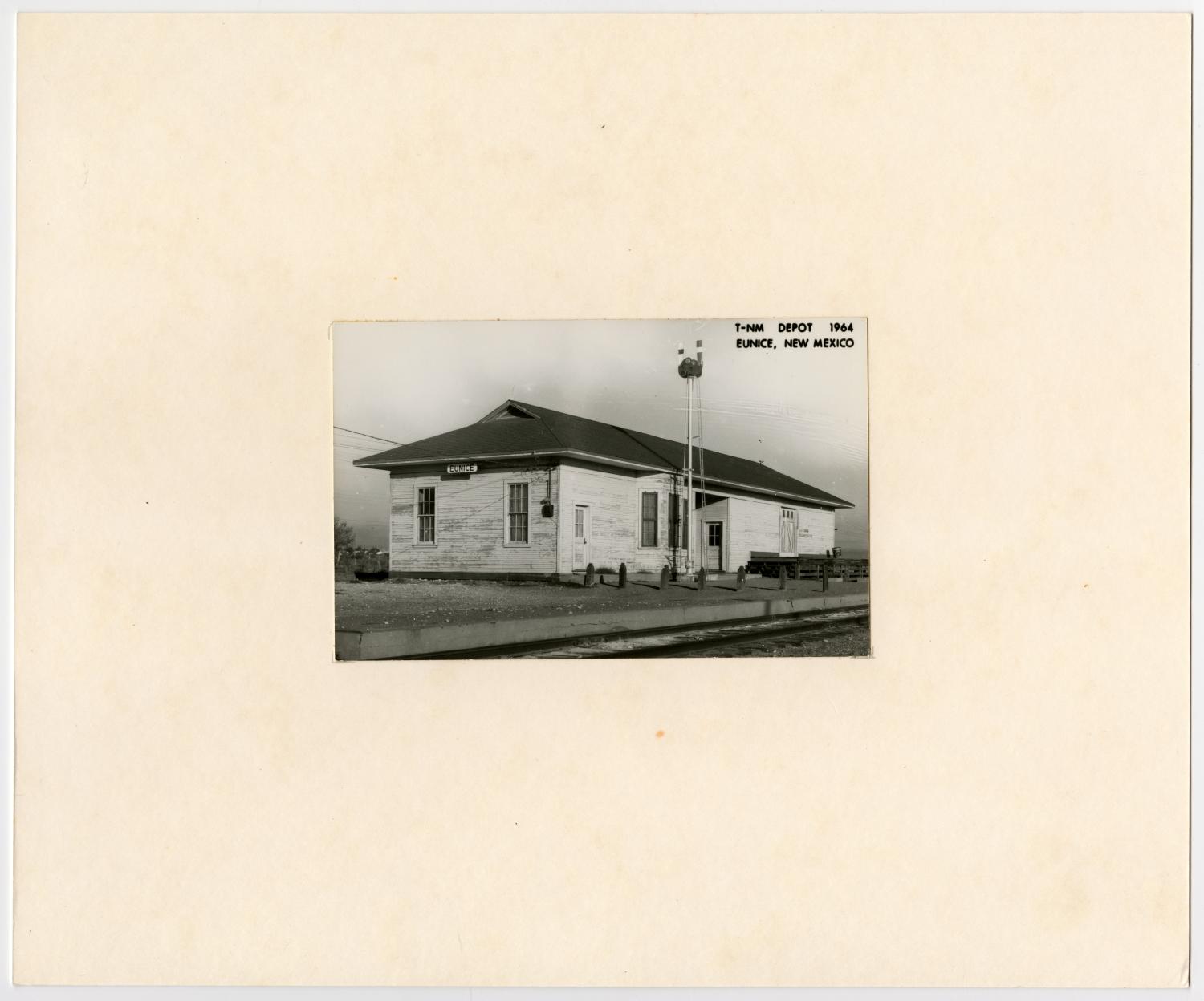 Images of Texas & Pacific Stations and Structures in  Eunice, NM
