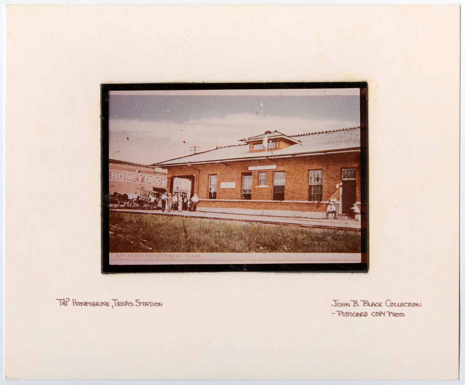 Images of Texas & Pacific Stations and Structures in  Honeygrove, TX
