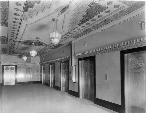 Passenger Station elevators