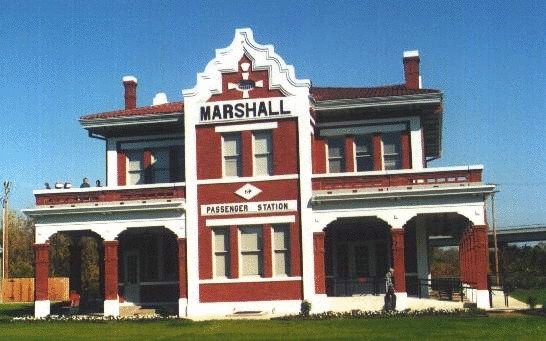 Marshall TX Depot 13 Nov 1999
