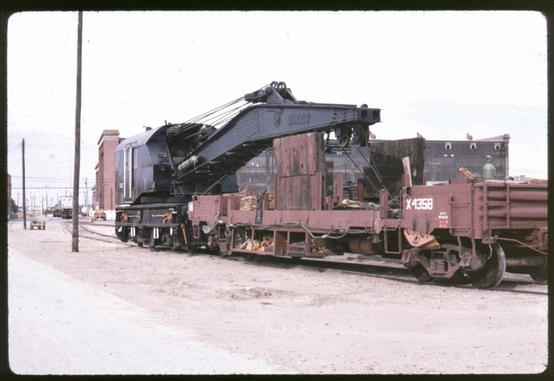 Steam Wrecker X160 with boom car