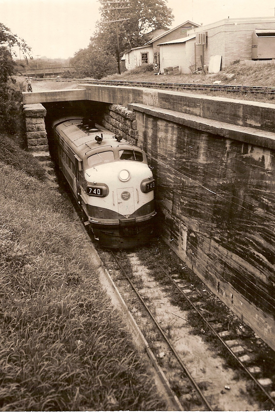 T&P Tunnel near Crockett Ave, Denison