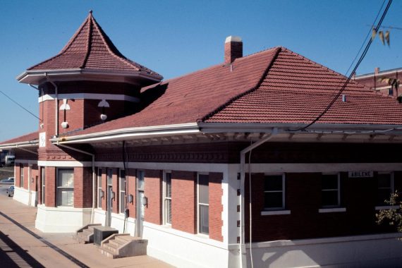 T & P Depot