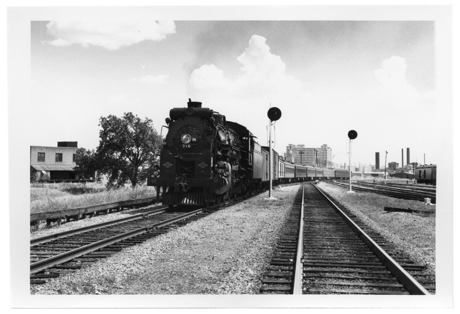 Texas and Pacfic train arriving in Dallas