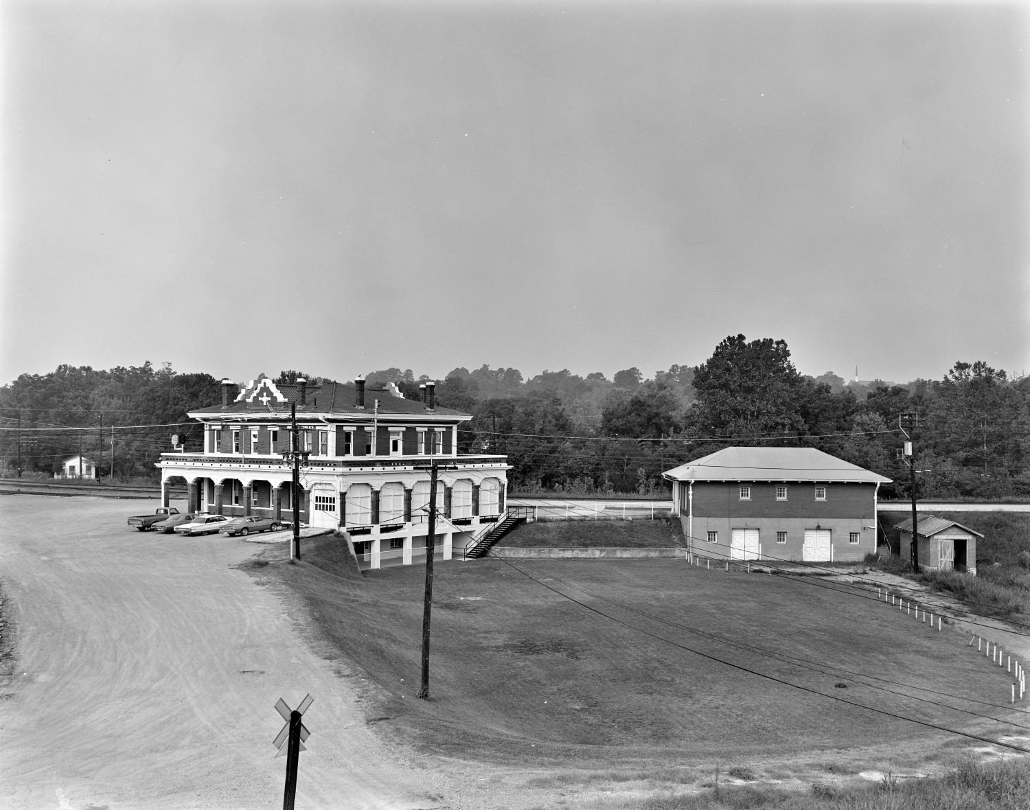 Texas and Pacific Depot and Freight Station, East oblique