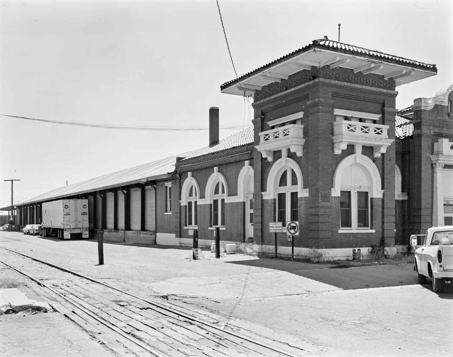 Texas and Pacific Freight Station