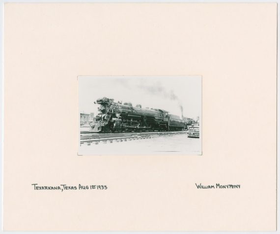 Train Engine #901 and Car - Texarkana, Texas