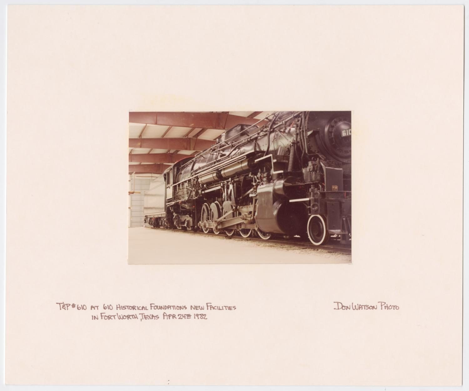 #610 Train Engine and Car