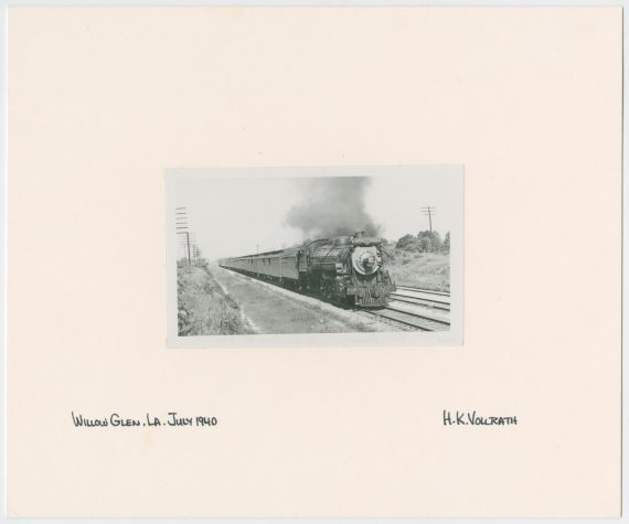 Train Engine #700 and Cars - Willow Glen, Louisiana