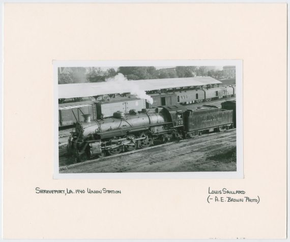 Train Engine #700 and Cars - Shreveport, Louisiana