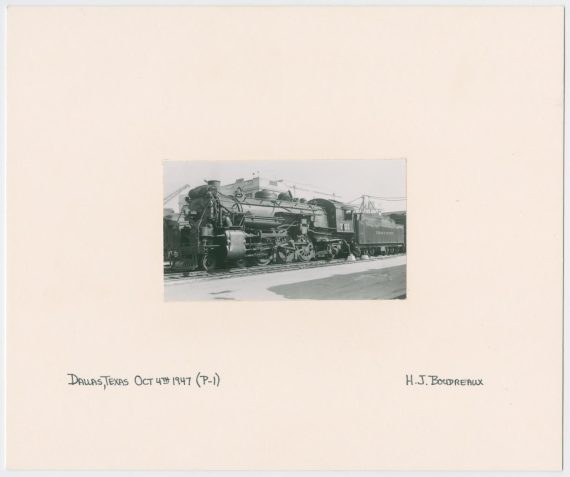 Train Engine #701 and Car - Dallas, Texas